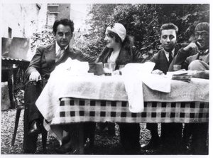 Man Ray（1890-1976）Madeline Ansbach，Robert Desnos（1900-45）和Leonard Foujita（1886-1968）c.1930